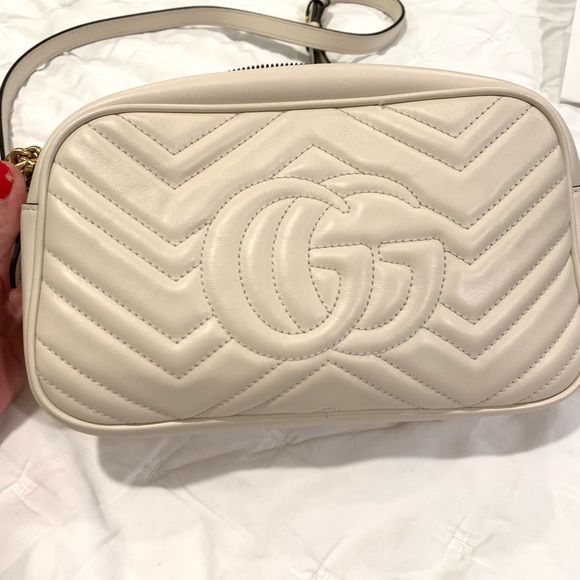 Gucci Marmont Matalesse in cream - Picture 3 of 7